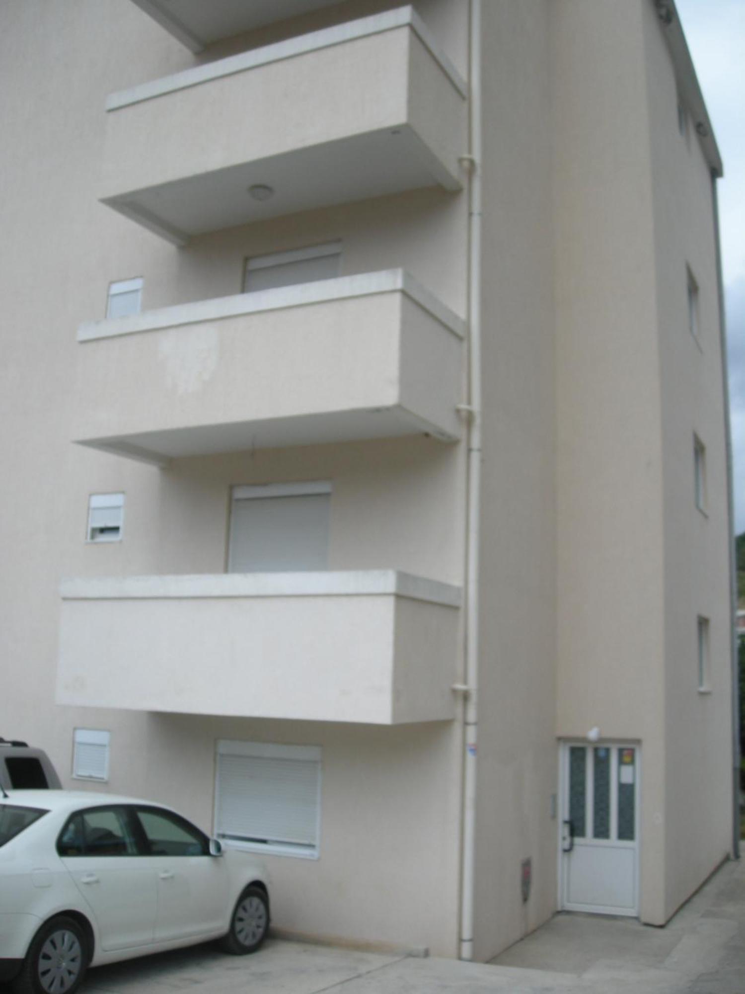 Apartments Becic Budva Bagian luar foto