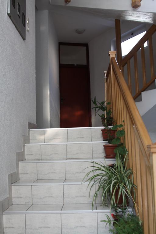 Apartments Becic Budva Bagian luar foto