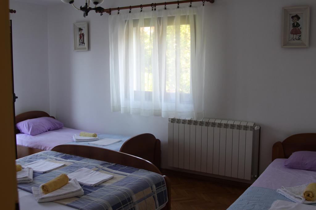 Apartments Becic Budva Bagian luar foto